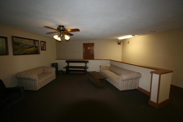 Executive Inn Orange Exterior photo